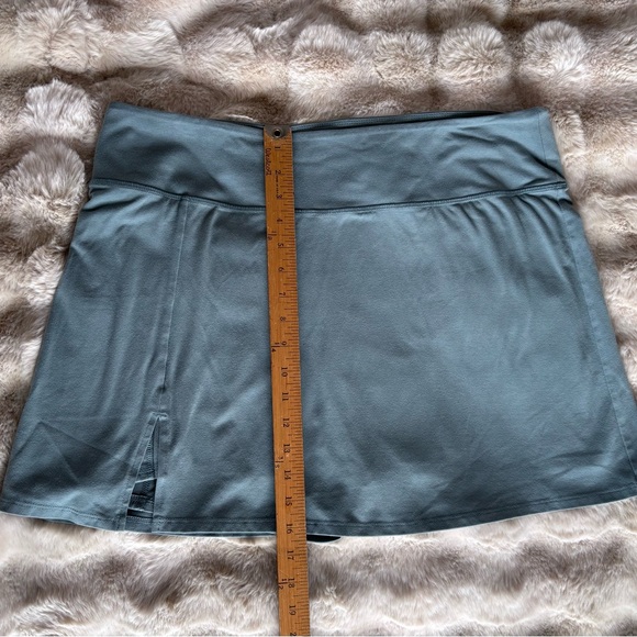 Old Navy Women's Skort Set - Green, Lavender, Clay - Picture 4 of 6